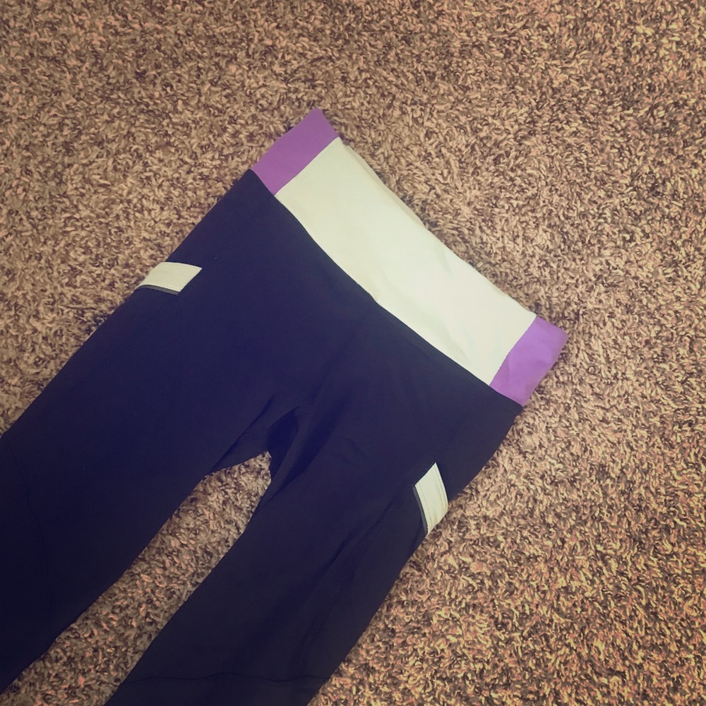 Lulu lemon Capri pants